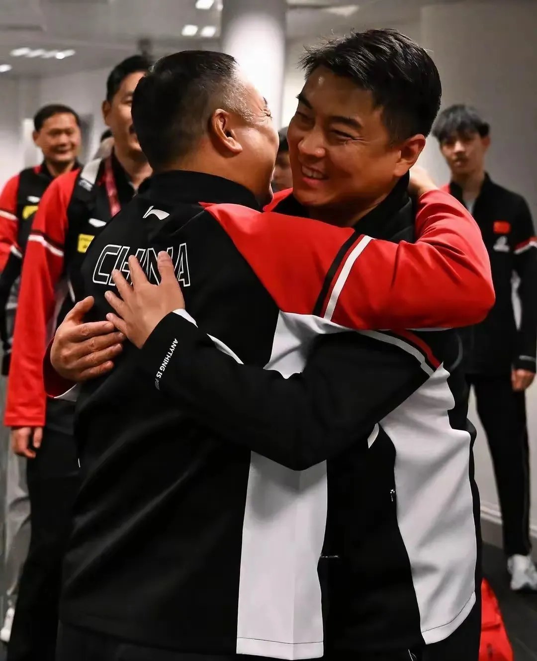 英国乒乓球队鏖战法国乒乓球队,王皓完成帽子戏法 英国乒乓球队鏖战法国乒乓球队,王皓完成帽子戏法