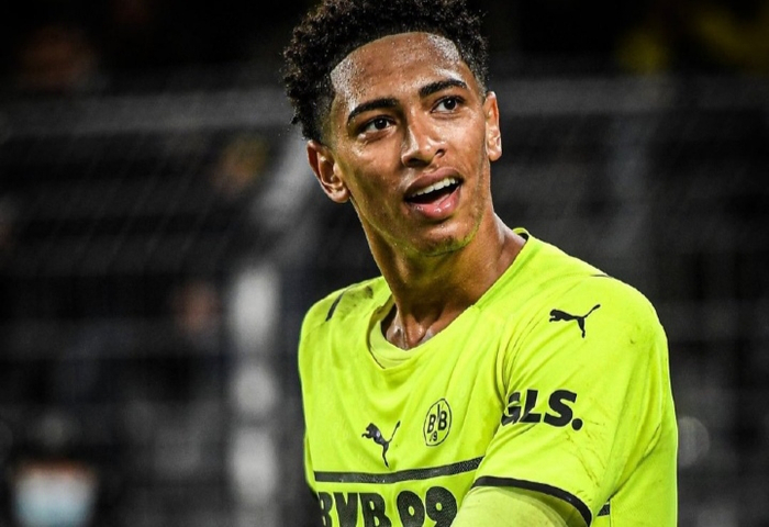 巴黎横扫日本，贝林厄姆高光表现