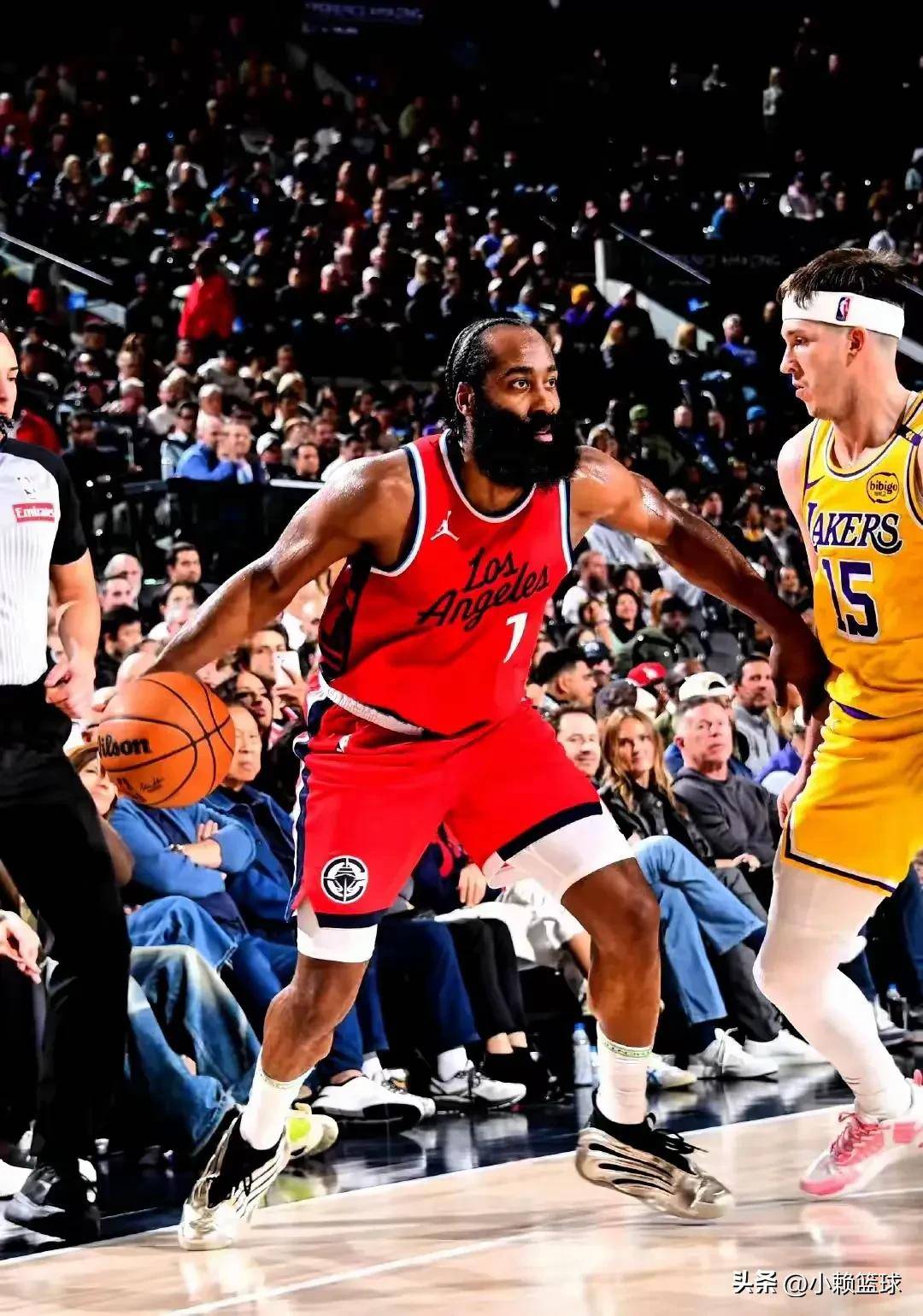 公牛翻盘深圳队，哈登关键制胜