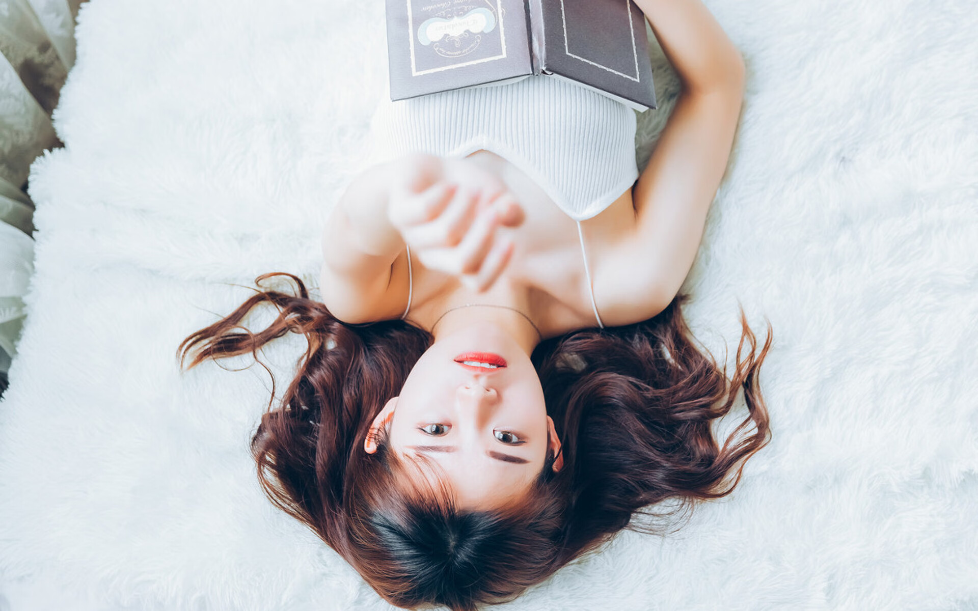 索伯黑马冷血绝杀，诺里斯一剑封喉，F1围场的一颗重磅炸弹