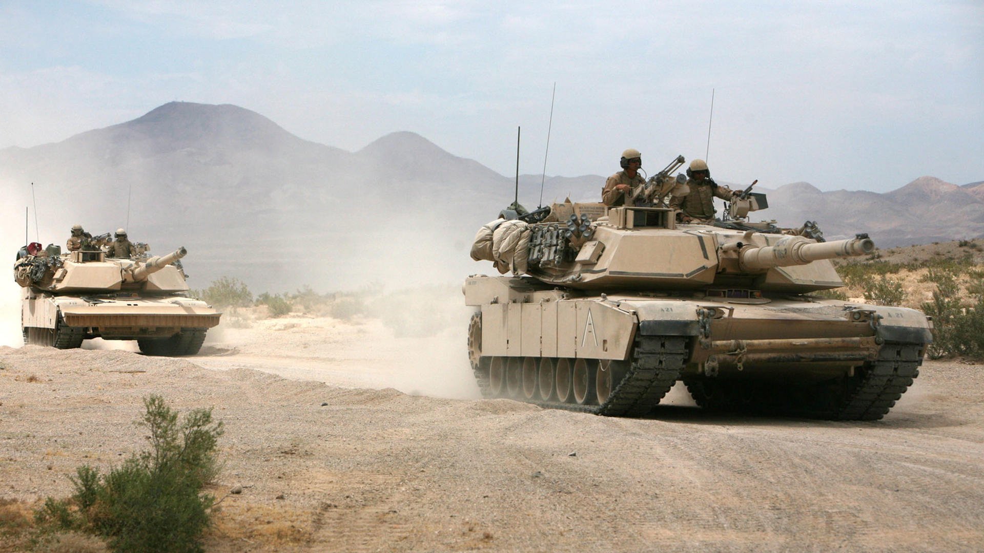 黄潜引擎轰鸣，在F1的声浪中掀翻哥斯达黎加防线