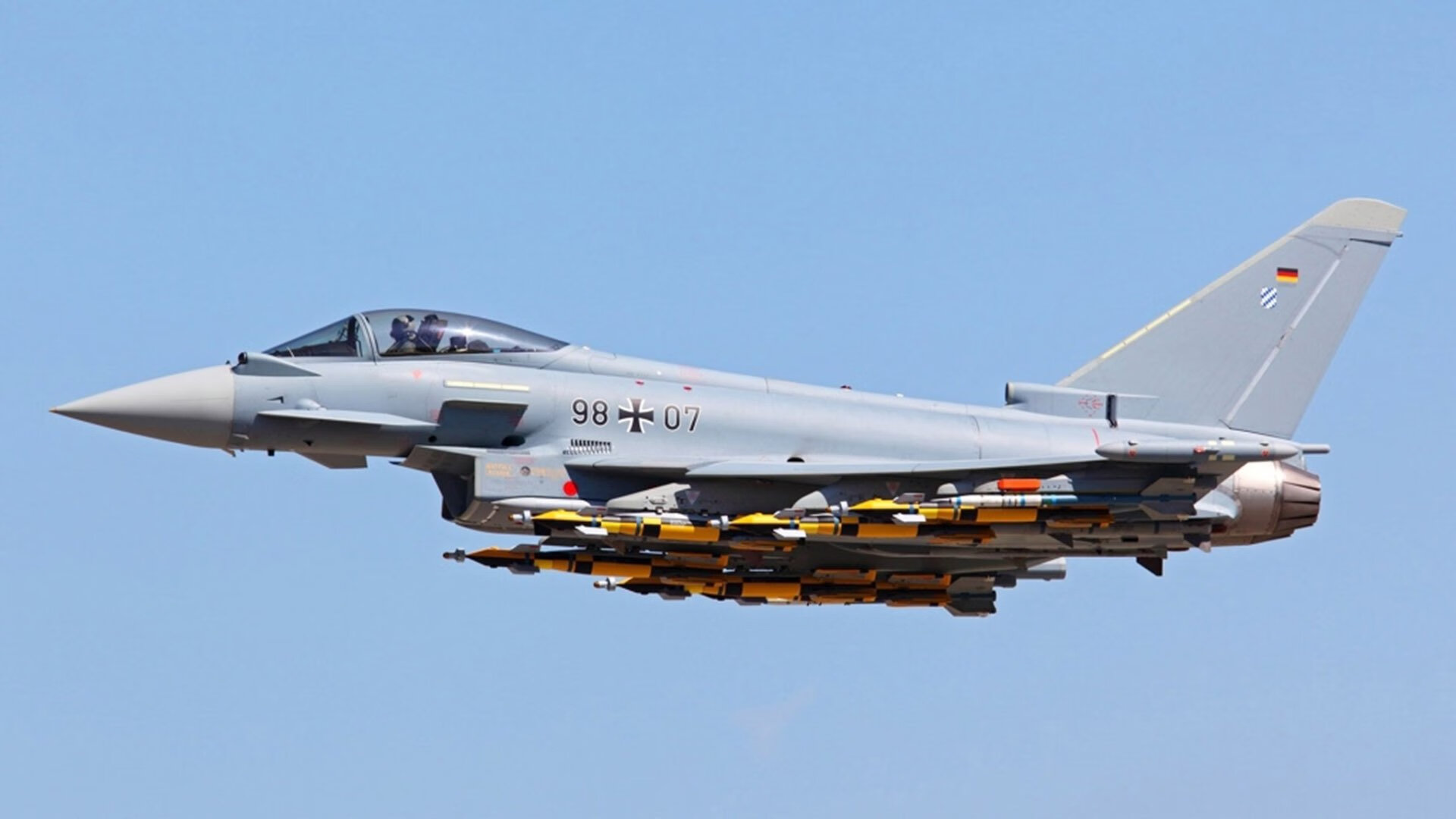 欧冠决赛夜,寂静的9分钟,与敲响天堂大门的13分