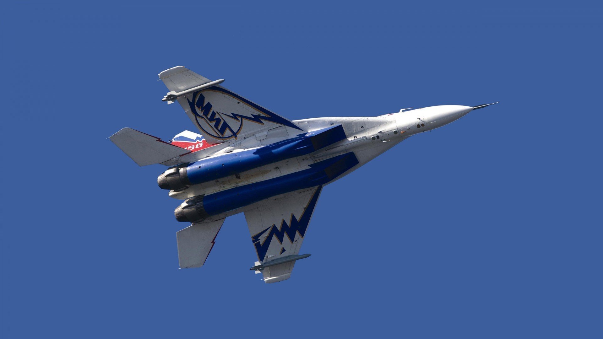 时光褶皱里的两次左脚，当沙特震动罗马，当布雷默接管温布利